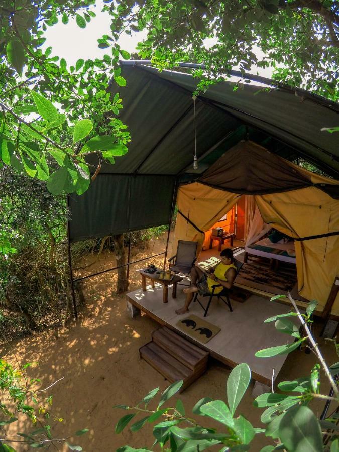 Back Of Beyond Dune Camp Yala Buitenkant foto